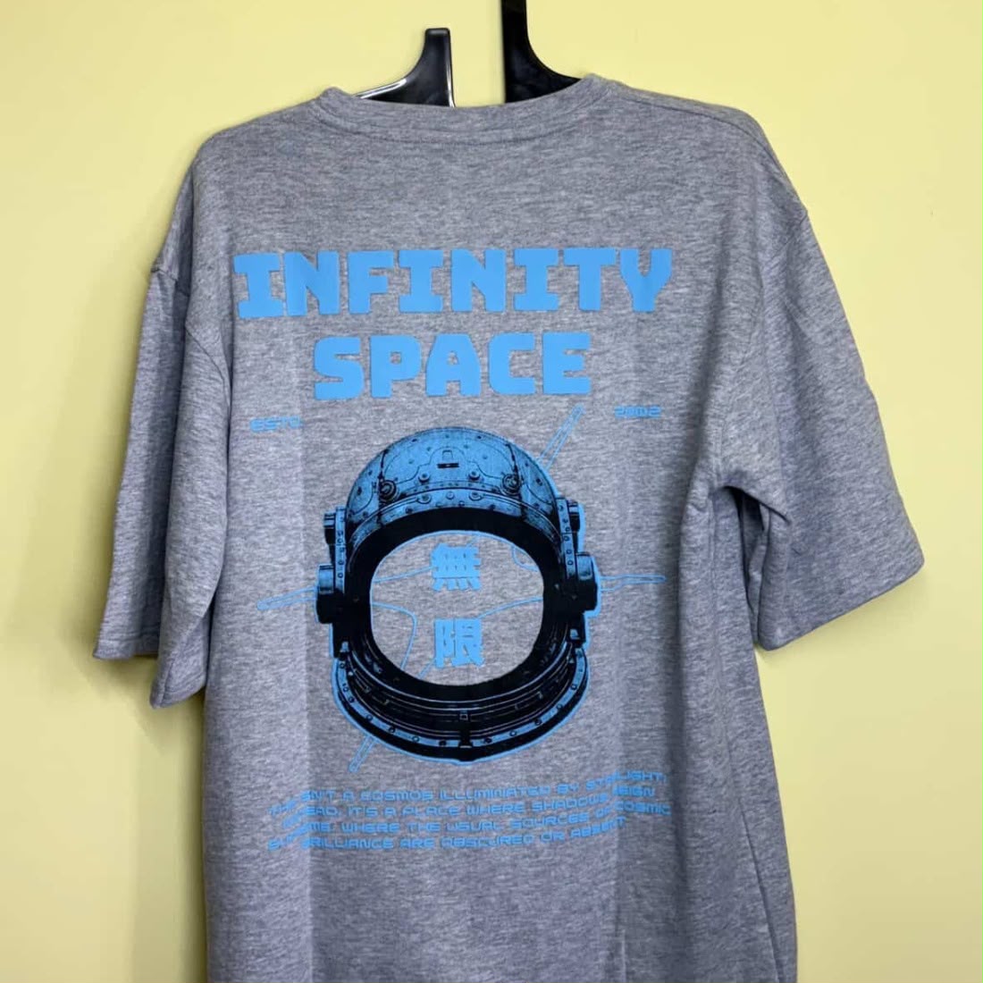 Infinity Space Dropshoulder T-shirt